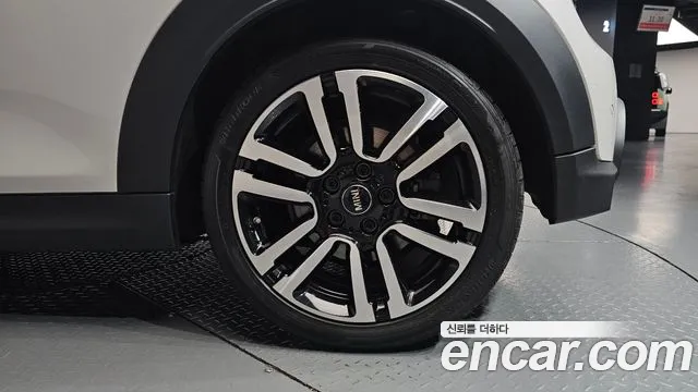 Mini Cooper — Фото автомобиля 19