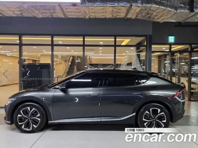 Kia EV6 — Фото автомобиля 4