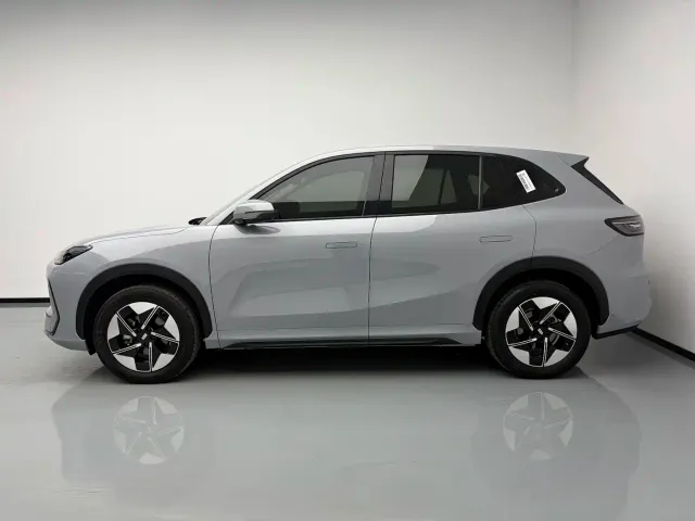 Geely Galaxy E5 — Фото автомобиля 8