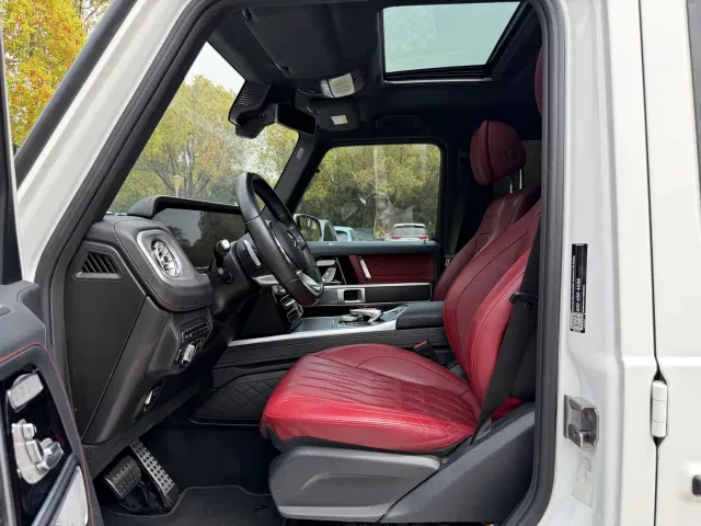 Mercedes-Benz G-Class — Фото автомобиля 3