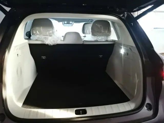 Leapmotor B10 — Фото автомобиля 18