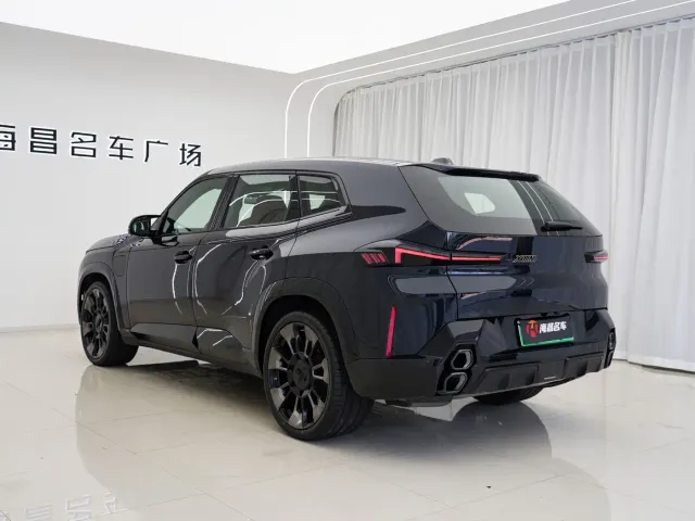 BMW XM — Фото автомобиля 13