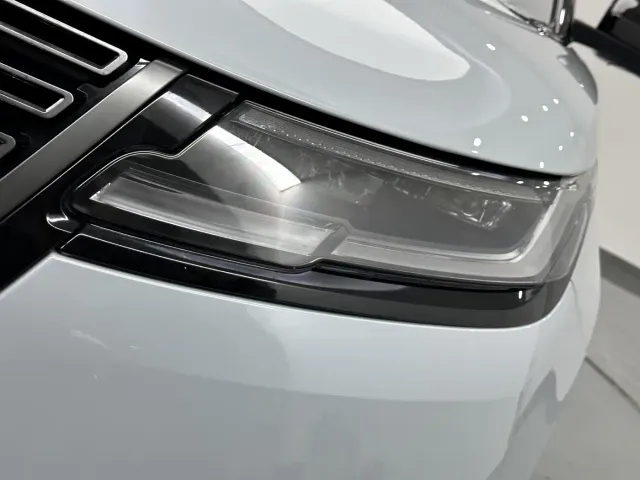 Land Rover Range Rover Velar — Фото автомобиля 17
