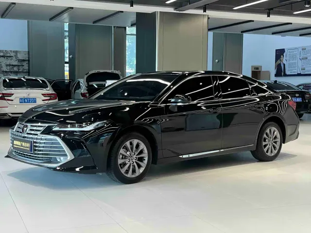 Фотография автомобиля — Toyota Avalon
