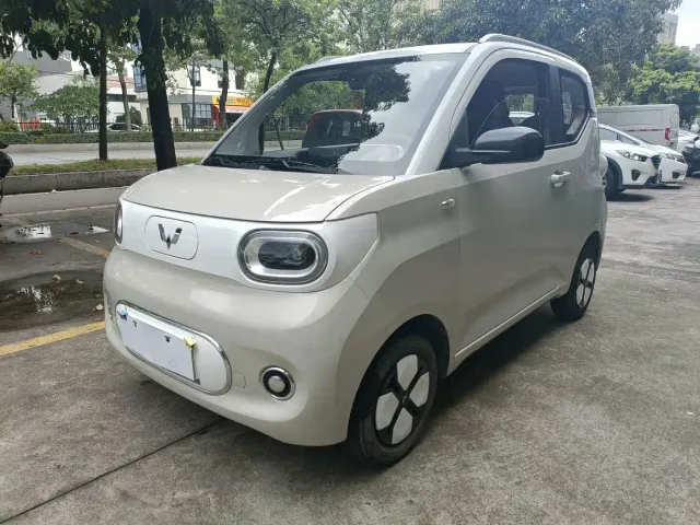 Фотография автомобиля — Wuling Hongguang Mini EV