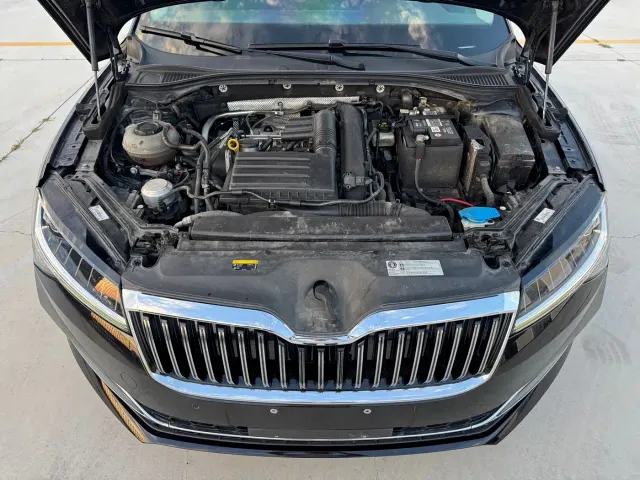 Skoda Superb — Фото автомобиля 8