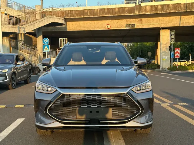 BYD Song PLUS — Фото автомобиля 2