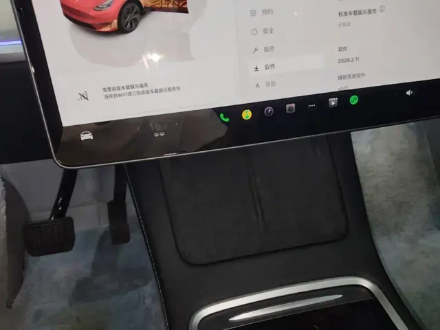 Tesla Model Y — Фото автомобиля 12