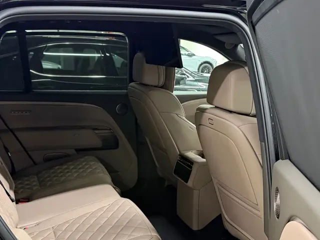 Li Auto L8 — Фото автомобиля 6