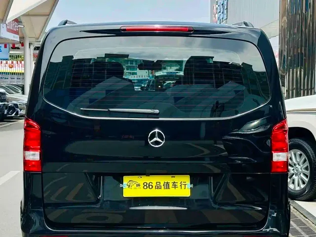 Mercedes-Benz Vito — Фото автомобиля 3