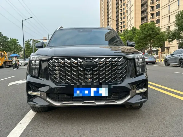 GAC Trumpchi GS8 — Фото автомобиля 2