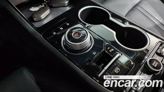 Kia K5 Новый K5 3 поколение 2.0 LPi(Для проката) — Фото автомобиля 9