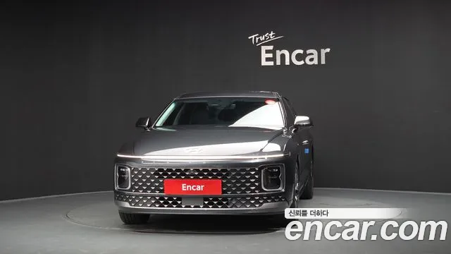 Hyundai Grandeur Grandeur (GN7) 2.5 Бензин 2WD — Фото автомобиля 3