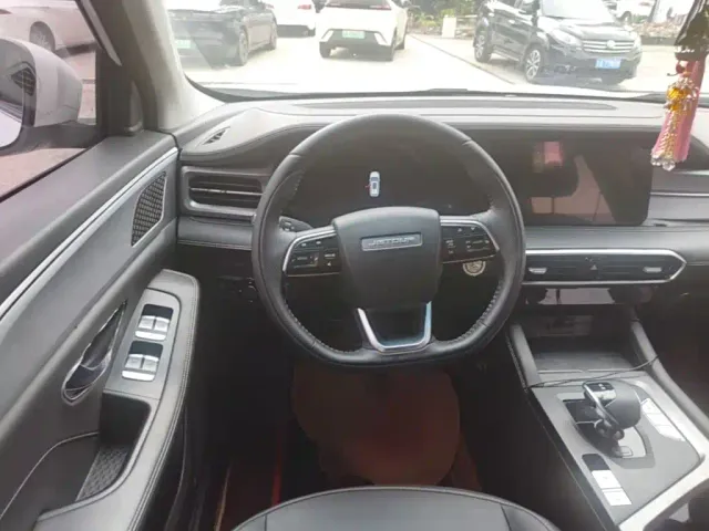 Jetour X90 Plus — Фото автомобиля 10