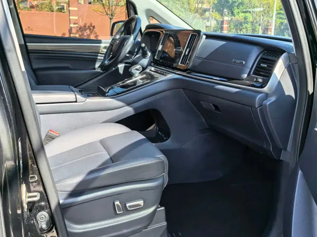 GAC Trumpchi M8 — Фото автомобиля 14