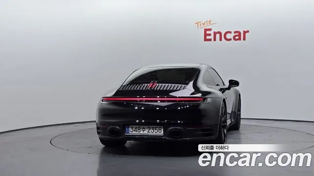 Porsche 911 — Фото автомобиля 4
