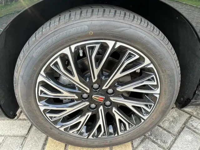 Hongqi H5 — Фото автомобиля 20
