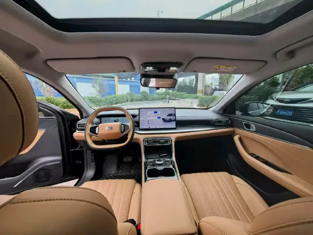 Geely Galaxy Stellar 6 — Фото автомобиля 5