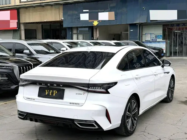 Chery Arrizo 8 — Фото автомобиля 7