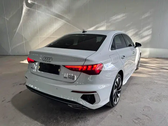 Audi A3 — Фото автомобиля 4