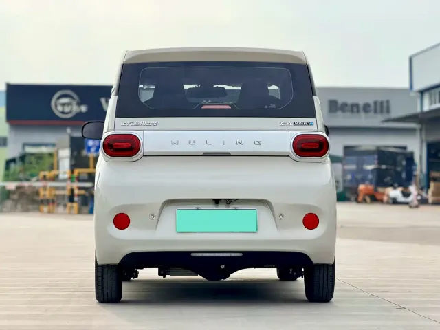 Wuling Hongguang Mini EV — Фото автомобиля 5