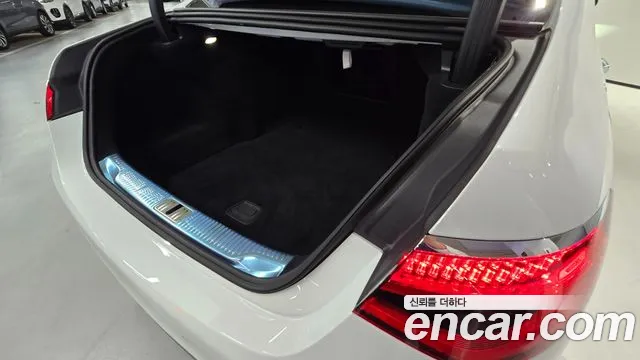 Mercedes-Benz S-Class W223 — Фото автомобиля 10
