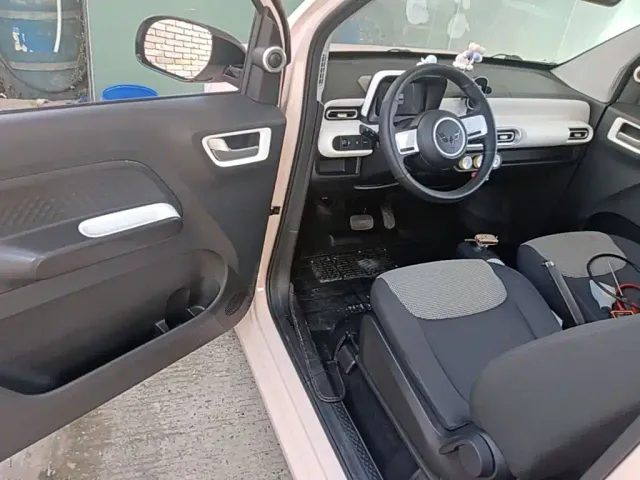 Wuling Hongguang Mini EV — Фото автомобиля 15