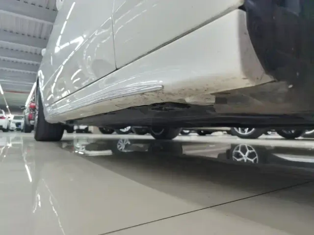 Mercedes-Benz C-Class — Фото автомобиля 20