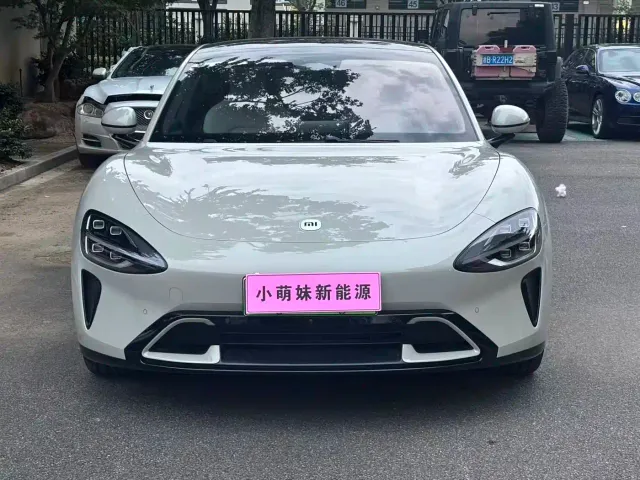 Xiaomi SU7 — Фото автомобиля 2