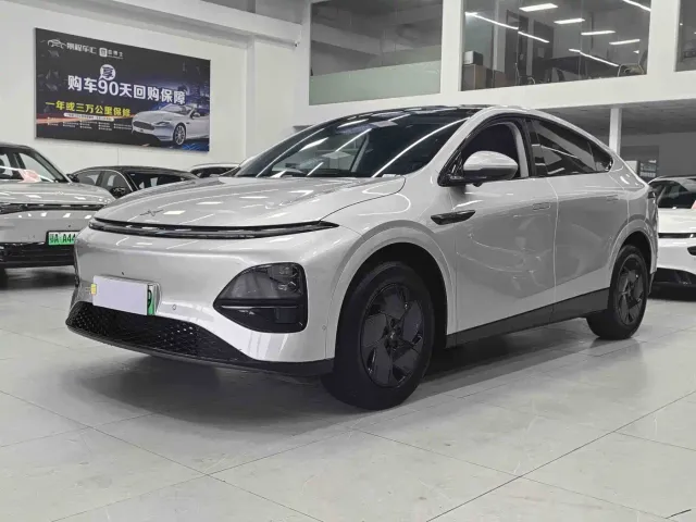 Фотография автомобиля — Xpeng G6