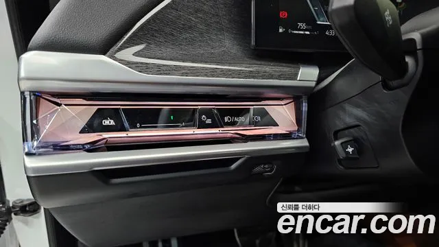 BMW 7-Series — Фото автомобиля 29