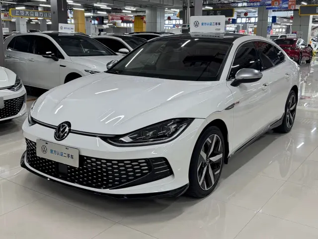 Фотография автомобиля — Volkswagen Lamando