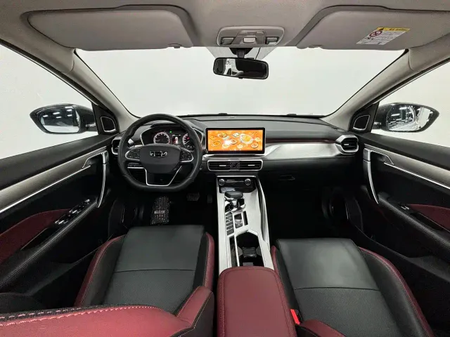 Geely Binyue — Фото автомобиля 13