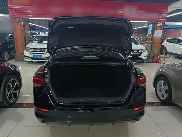Nissan Sylphy — Фото автомобиля 18