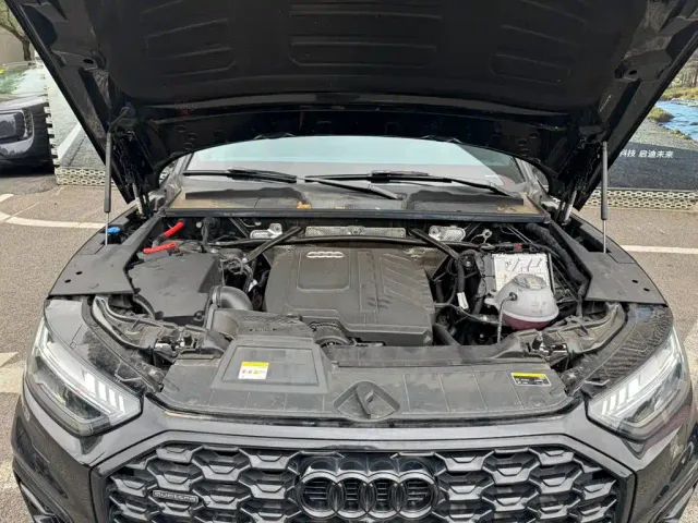 Audi Q5L Sportback — Фото автомобиля 25