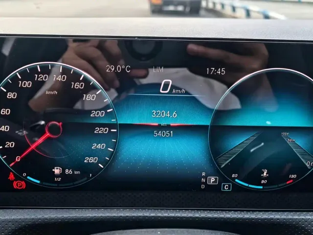 Mercedes-Benz A-Class — Фото автомобиля 15