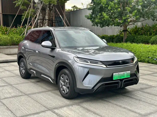 BYD Yuan UP — Фото автомобиля 3