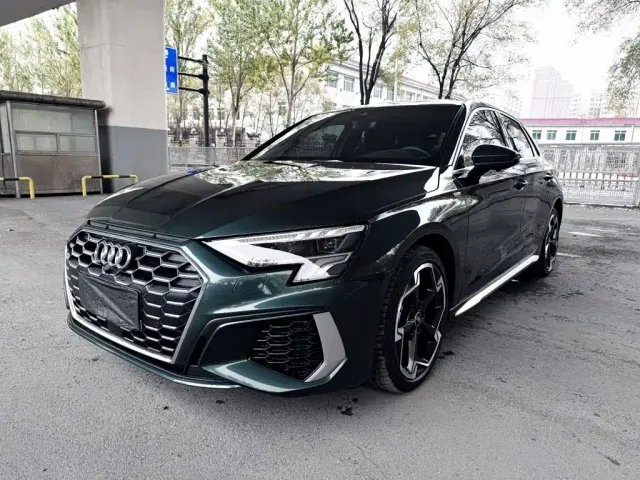 Фотография автомобиля — Audi A3