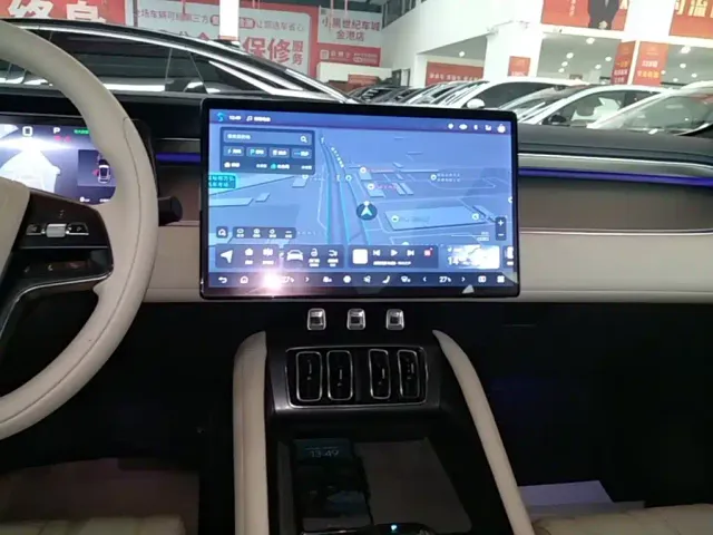 BYD Song L EV — Фото автомобиля 12