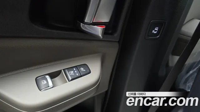 Kia Canival Новый Carnival 4 поколение Дизель 7 мест Noblesse — Фото автомобиля 16