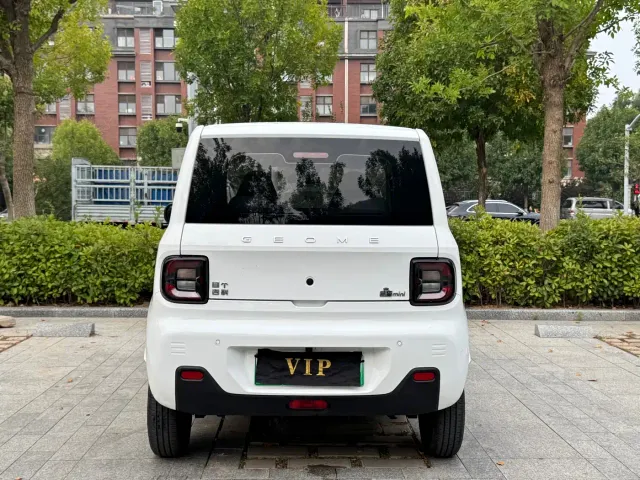 Geely Panda — Фото автомобиля 8