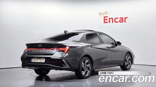 Hyundai AVANTE Новый Avante (CN7) — Фото автомобиля 2