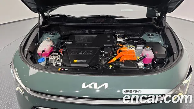 Kia Niro The All New Niro Signature — Фото автомобиля 6