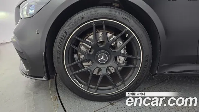 Mercedes-Benz AMG GT 4 двери 43 4MATIC+ — Фото автомобиля 5