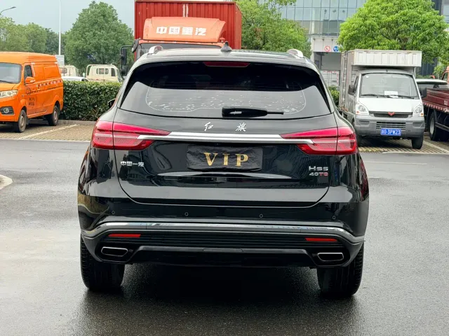 Hongqi HS5 — Фото автомобиля 5