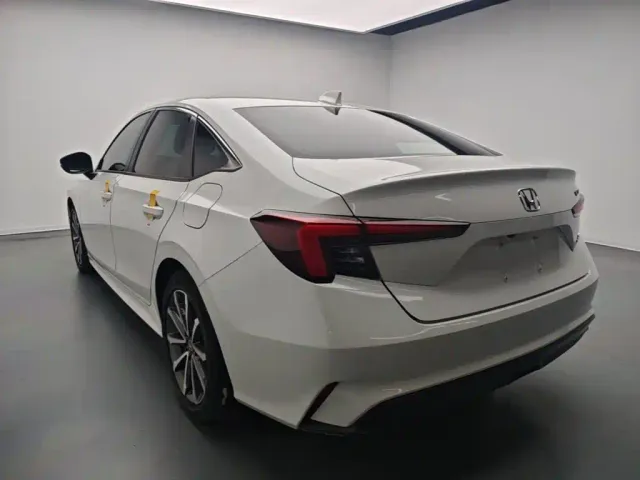 Honda Integra 2022 240TURBO CVT Luxury Edition — Фото автомобиля 4