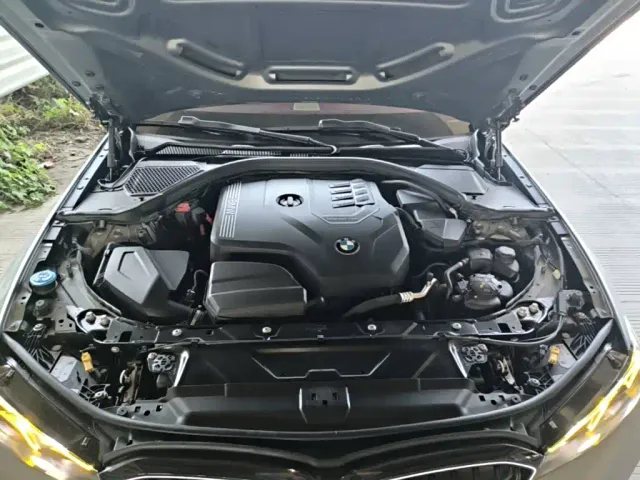 BMW 3 Series — Фото автомобиля 19