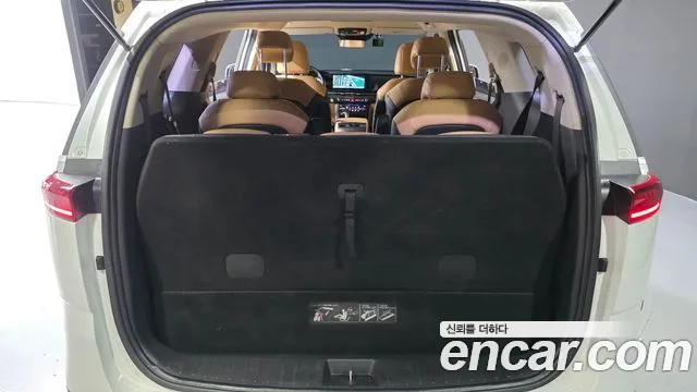 Kia Canival Carnival 4 поколение Дизель 9 мест Prestige — Фото автомобиля 30