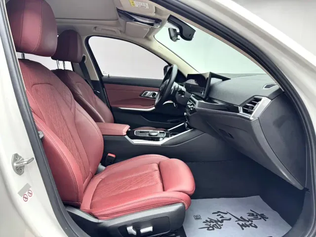 BMW 3 Series — Фото автомобиля 10