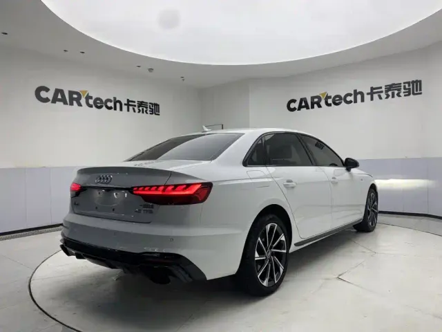 Audi A4L — Фото автомобиля 5